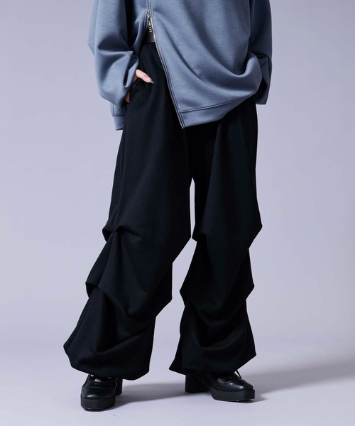 Ellno Loset(エルノロゼット)の「2wayタックヘビースウェットパンツ(スウェットパンツ・メンズ・グレー/ブラック・LARGE/MEDIUM/SMALL)」の3枚目の写真