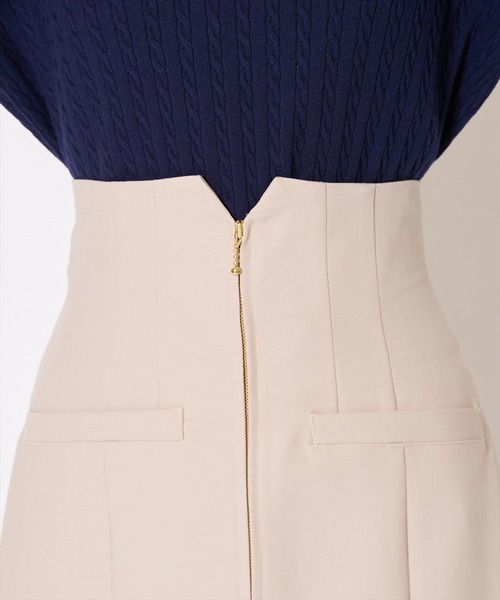 AND COUTURE(アンドクチュール)の「フロントZIPマーメイドスカート(スカート・レディース・ミント/ベージュ/ブルー/ブラック・MEDIUM/SMALL)」の10枚目の写真