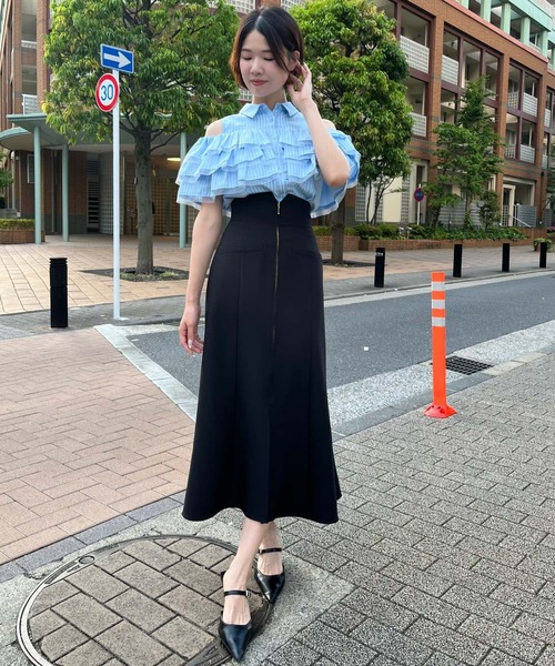 AND COUTURE(アンドクチュール)の「フロントZIPマーメイドスカート(スカート・レディース・イエロー/ベージュ/ブルー/ブラック・MEDIUM/SMALL)」の15枚目の写真