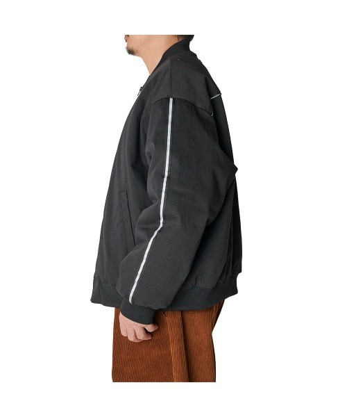 CALEE(キャリー)の「CHINO CLOTH REFLECTOR WIDE RIB JACKET(ブルゾン・メンズ・ブラウン・LARGE/X-LARGE)」の10枚目の写真