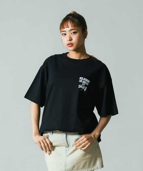 XLARGE(エクストララージ)の「EST.1991 S/S TEE(Tシャツ/カットソー・メンズ・ホワイト/ブラウン/ブラック・M/L/XL/S)」の21枚目の写真