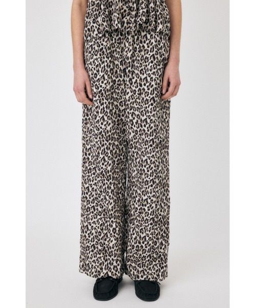MOUSSY（マウジー）の「【EC・一部店舗限定】【セットアップ対応】CRINKLED SATIN パンツ（その他パンツ・レディース・ブラウン系その他・2/1）」の4枚目の写真