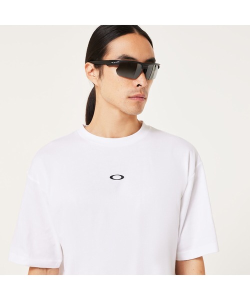 OAKLEY(オークリー)の「オークリー ENHANCE QDC SS TEE GRIP 4.0 Tシャツ/メンズ/MENS/OAKLEY(Tシャツ/カットソー・メンズ・ブラック/ホワイト・L/M/S/XL)」の1枚目の写真
