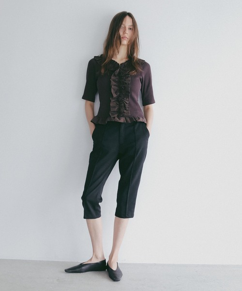 MANOF（マノフ）の「FRILL NECK RIB TOPS（Tシャツ/カットソー・レディース・ブラック/ホワイト/ブラウン・F）」の10枚目の写真