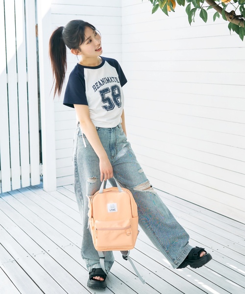 LOVETOXIC(ラブトキシック)の「【LTXC】【容量7L】スクエアナイロンミニリュック(バックパック/リュック・キッズ・ライトブルー/ブラック/オレンジ・F)」の4枚目の写真