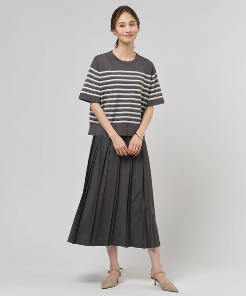 J.PRESS(ジェイプレス)の「【一枚で着映え】COTTON ACETATE DRY ニット Tシャツ(ニット/セーター・レディース・オレンジ系1/ダークブラウン系1/ベージュ系1・T13/T15)」の5枚目の写真