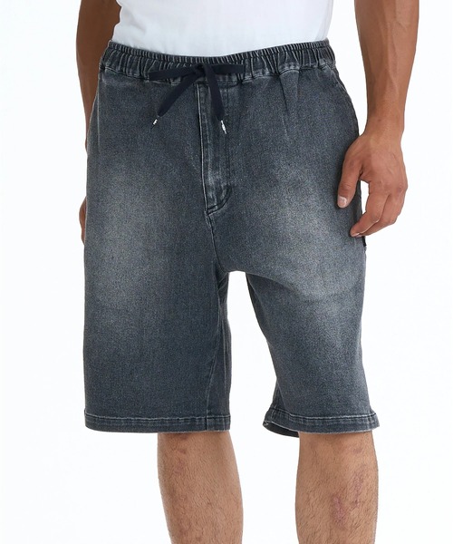 DC SHOES（ディーシーシューズ）の「DC SHOES メンズ 26 WIDE SHORT ショートパンツ 【2026年春夏モデル】/ウエストゴムデニムショーツ（デニムパンツ・メンズ・ライトブルー/ブラック系その他・MEDIUM/LARGE/X-LARGE）」の2枚目の写真