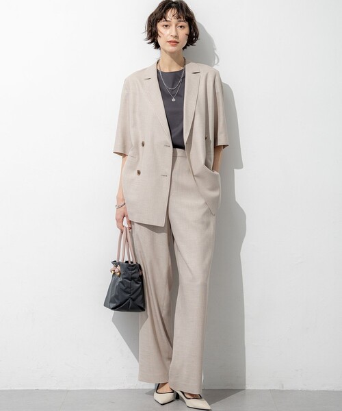 23区 S(ニジュウサンクチイサイサイズ)の「リネンライクグロッシー ハーフスリーブ ダブル ジャケット(その他アウター・レディース・グレー系/ベージュ系/ネイビー系・32)」の6枚目の写真