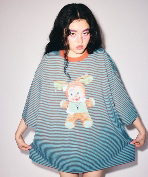Candy Stripper（キャンディストリッパー）の「DOPE BUNNY BORDER BIG Tシャツ（Tシャツ/カットソー・レディース・ブラック/ブルー/ピンク・FREE）」の15枚目の写真