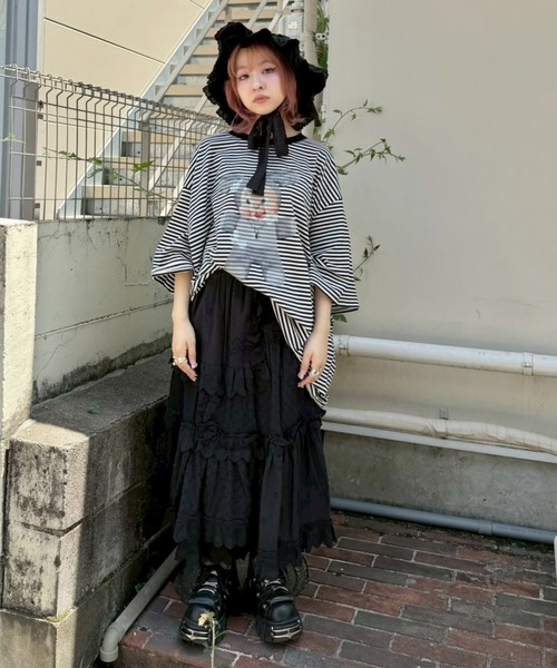 Candy Stripper(キャンディストリッパー)の「DOPE BUNNY BORDER BIG Tシャツ(Tシャツ/カットソー・レディース・ブラック/ブルー/ピンク・FREE)」の5枚目の写真