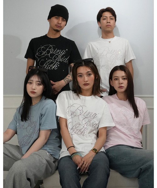 BGL(ビージーエル)の「BIG SCRIPT TEE / ラインストーン / キラキラ / 筆記体ロゴ / スクリプトロゴ / Y2K / ストリート 半袖Tシャツ(Tシャツ/カットソー・レディース・ホワイト×ピンク/ホワイト/ライトピンク/ブラック/ブルー・S/L/M)」の12枚目の写真
