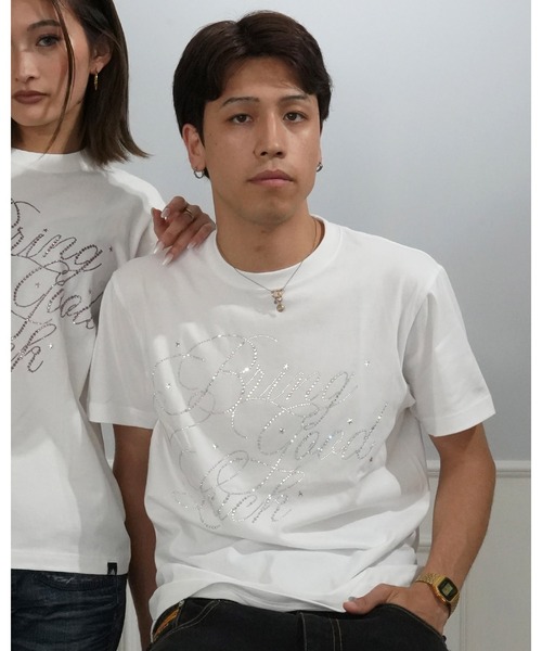 BGL(ビージーエル)の「BIG SCRIPT TEE / ラインストーン / キラキラ / 筆記体ロゴ / スクリプトロゴ / Y2K / ストリート 半袖Tシャツ(Tシャツ/カットソー・レディース・ホワイト×ピンク/ホワイト/ライトピンク/ブラック/ブルー・S/L/M)」の11枚目の写真