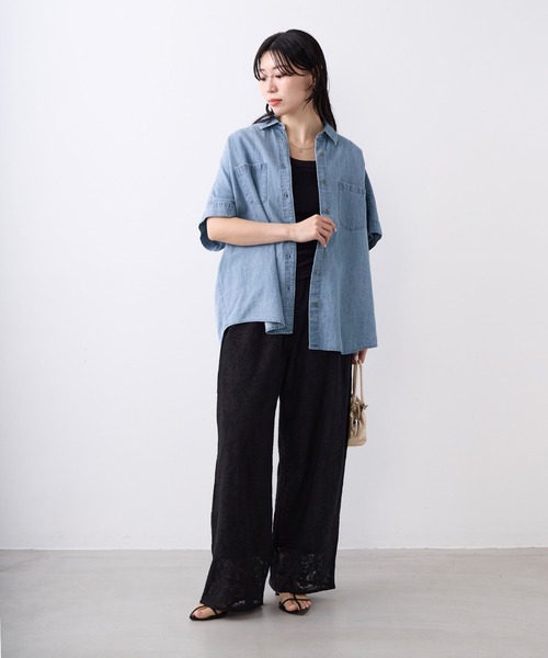 MICA&DEAL(マイカ&ディール)の「ドルマンスリーブデニムブラウス〈セットアップ対応〉(シャツ/ブラウス・レディース・ライトブルー・FREE)」の7枚目の写真