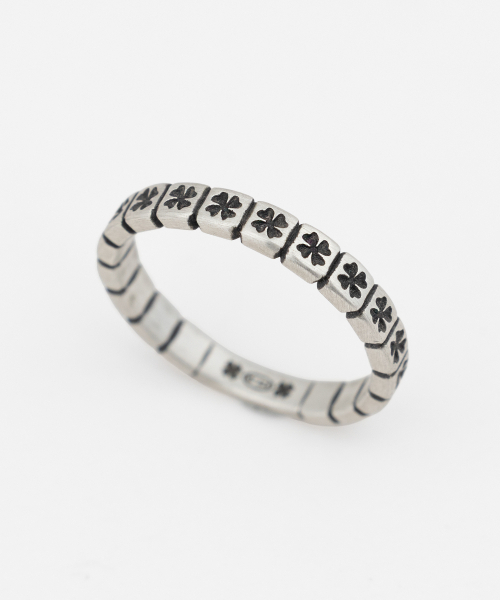 GRAYNOISE(グレイノイズ)の「Clover mini rail ring BK (925 silver)(リング・メンズ・その他・8号/9号/10号/11号/12号/13号/14号/15号/16号/17号/18号)」の1枚目の写真