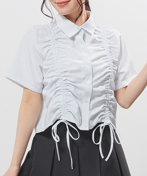 Honeys(ハニーズ)の「ドロストショート丈シャツ(シャツ/ブラウス・レディース・ホワイト×ネイビー/ホワイト×ブルー/サックスブルー/ブルー系その他3・L/M/S)」の2枚目の写真