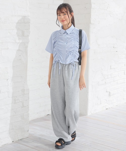 Honeys(ハニーズ)の「ドロストショート丈シャツ(シャツ/ブラウス・レディース・ホワイト×ネイビー/ホワイト×ブルー/サックスブルー/ブルー系その他3・L/M/S)」の10枚目の写真