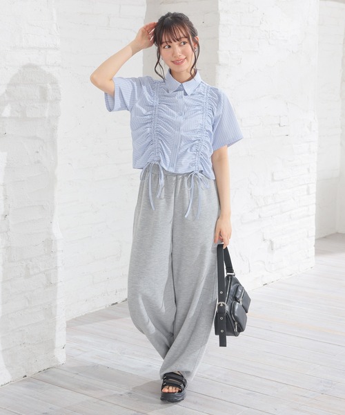 Honeys(ハニーズ)の「ドロストショート丈シャツ(シャツ/ブラウス・レディース・ホワイト×ネイビー/ホワイト×ブルー/サックスブルー/ブルー系その他3・L/M/S)」の11枚目の写真