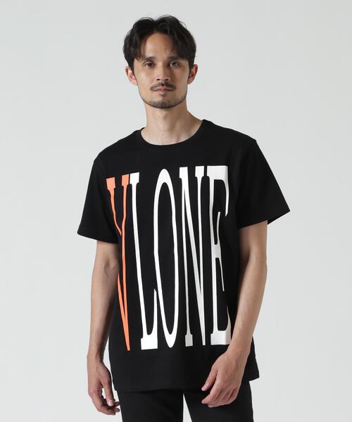 VLONE（ヴィーロン）の「VLONE/ヴィーロン/CLASSIC LOGO-VLONE TEE（Tシャツ/カットソー・メンズ・ブラック・XL/L/M）」の7枚目の写真