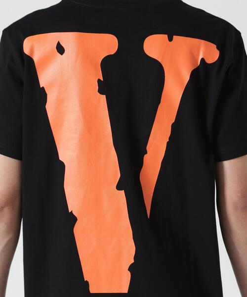 VLONE（ヴィーロン）の「VLONE/ヴィーロン/CLASSIC LOGO-VLONE TEE（Tシャツ/カットソー・メンズ・ブラック・XL/L/M）」の15枚目の写真