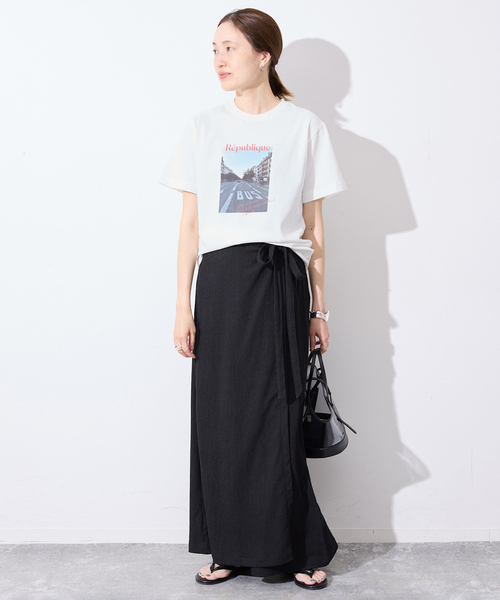 SLOBE IENA(スローブイエナ)の「Le Mares フォトTEE(Tシャツ/カットソー・レディース・ブラック/ホワイト/サックスブルー・FREE)」の5枚目の写真