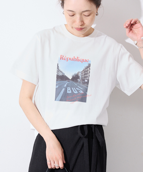 SLOBE IENA(スローブイエナ)の「Le Mares フォトTEE(Tシャツ/カットソー・レディース・ブラック/ホワイト/サックスブルー・FREE)」の8枚目の写真