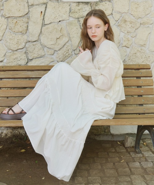 OLUN(オルン)の「tiered flare skirt/ティアードフレアスカート(スカート・レディース・ブラック/アイボリー・SMALL/MEDIUM)」の18枚目の写真