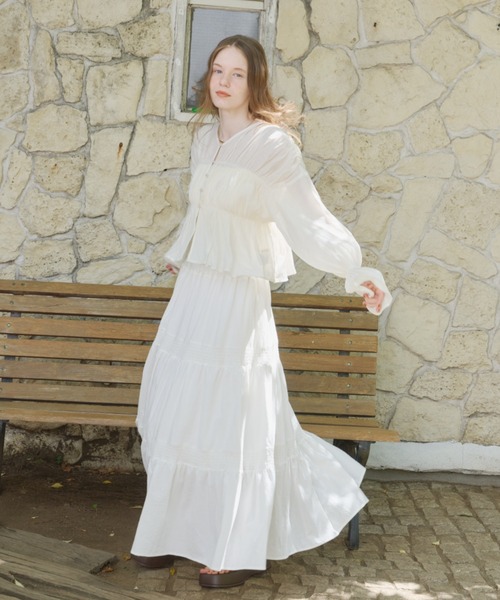 OLUN(オルン)の「tiered flare skirt/ティアードフレアスカート(スカート・レディース・ブラック/アイボリー・SMALL/MEDIUM)」の21枚目の写真