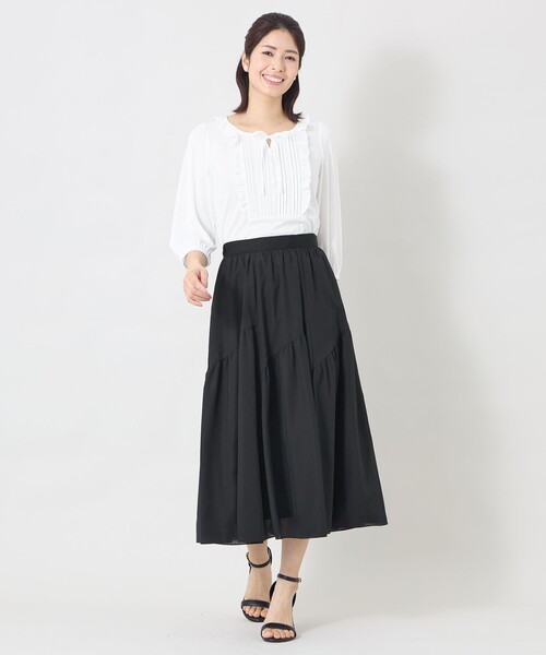 TO BE CHIC（トゥー ビー シック）の「ヴェールパネル スカート（スカート・レディース・ベージュ/ブラック・40）」の10枚目の写真