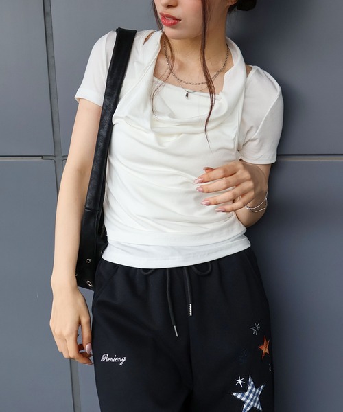 SpRay(スプレイ)の「ホルターレイヤードトップス(Tシャツ/カットソー・レディース・オフホワイト/チャコールグレー/ブラック・FREE)」の2枚目の写真