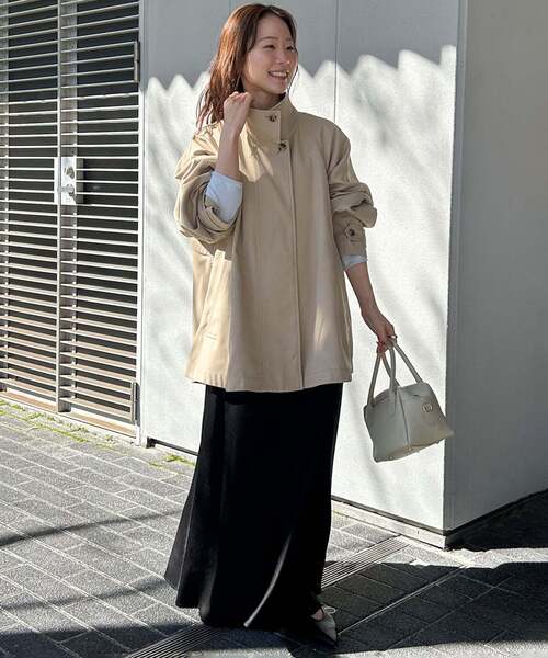 SLOBE IENA(スローブイエナ)の「《WEB限定/追加》撥水テントラインコート(その他アウター・レディース・ベージュ/ネイビー・FREE)」の17枚目の写真