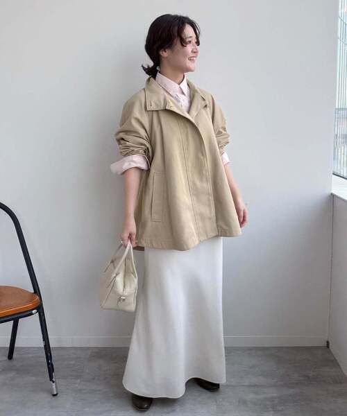 SLOBE IENA(スローブイエナ)の「《WEB限定/追加》撥水テントラインコート(その他アウター・レディース・ベージュ/ネイビー・FREE)」の19枚目の写真