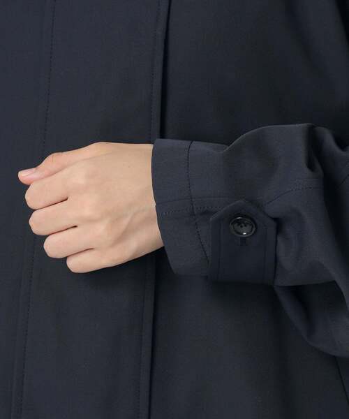 SLOBE IENA（スローブイエナ）の「《WEB限定/追加》撥水テントラインコート（その他アウター・レディース・ベージュ/ネイビー・FREE）」の16枚目の写真