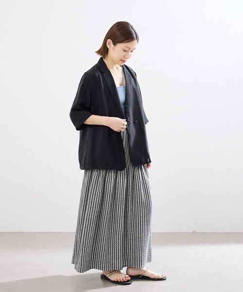 IENA（イエナ）の「《接触冷感》ウォッシャブル シアーショートスリーブジャケット（テーラードジャケット・レディース・ブラック/ブラウン/ピンク・36/38）」の11枚目の写真