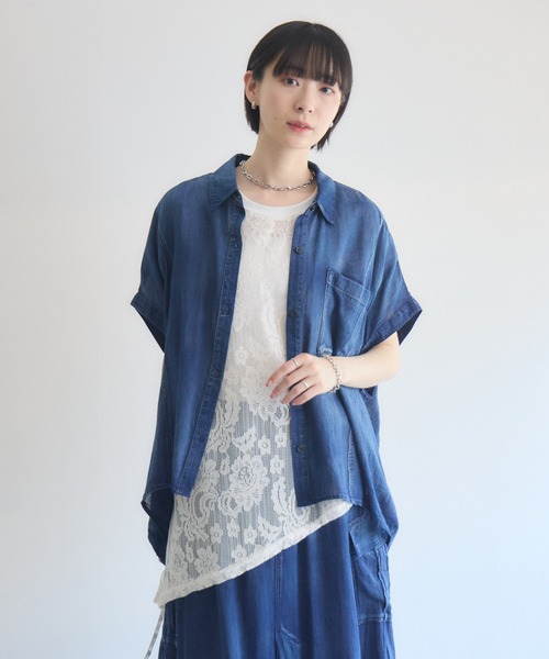 Paradise Picnic（パラダイスピクニック）の「33℃  シアーデニム胸ポケットシャツ（シャツ/ブラウス・レディース・ブラック/ネイビー/ブルー・FREE）」の2枚目の写真