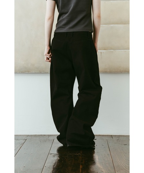 Knuth Marf(クヌースマーフ)の「draped denim pants(unisex)(デニムパンツ・レディース・ブラック・X-SMALL/SMALL/MEDIUM)」の13枚目の写真