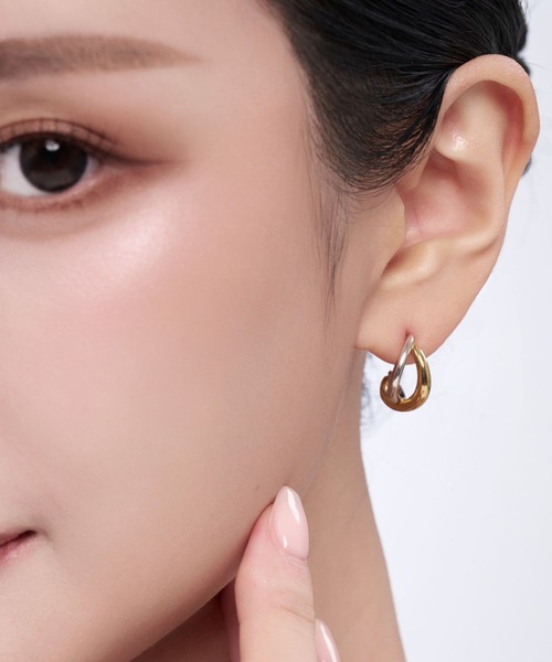 Lyvi(ライビィ)の「Lucid Dual Pierce-Contrast Edition/ 金属アレルギー対応(ピアス(両耳用)・レディース・ゴールド系その他・FREE)」の8枚目の写真