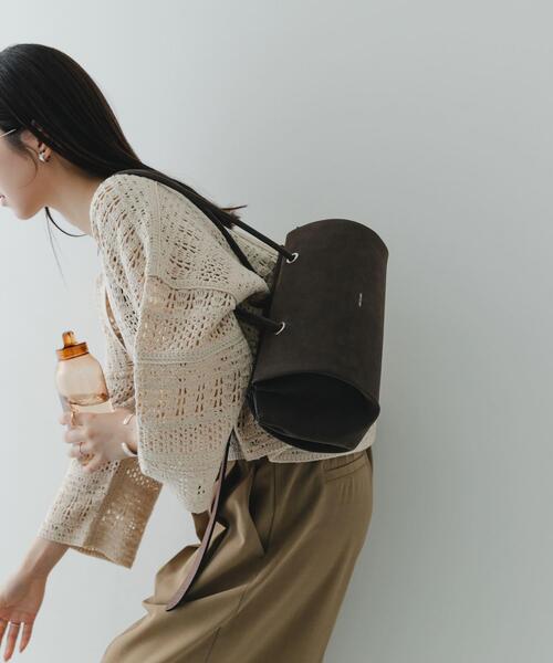 RODE SKO(ロデスコ)の「ADD CULUMN PAGE BOSTON NUBUCK(ショルダーバッグ・レディース・グレー・-)」の1枚目の写真