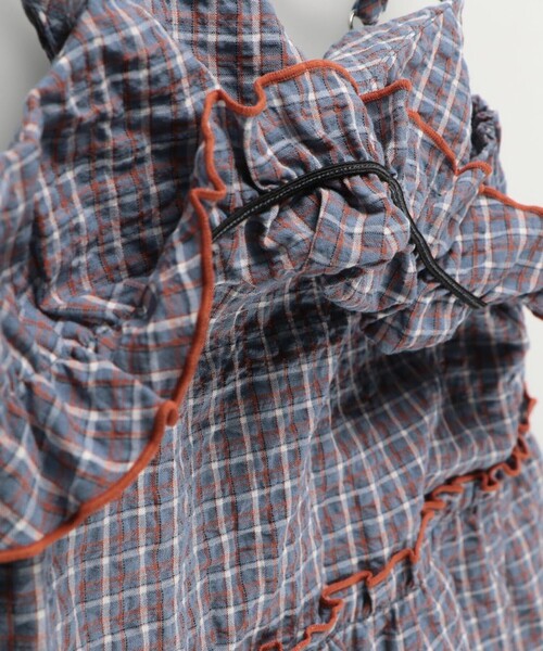 BRANSHES（ブランシェス）の「ティアードキャミワンピース（ワンピース・キッズ・ブルー/オレンジ・130/100/150/140/120/90/110）」の11枚目の写真