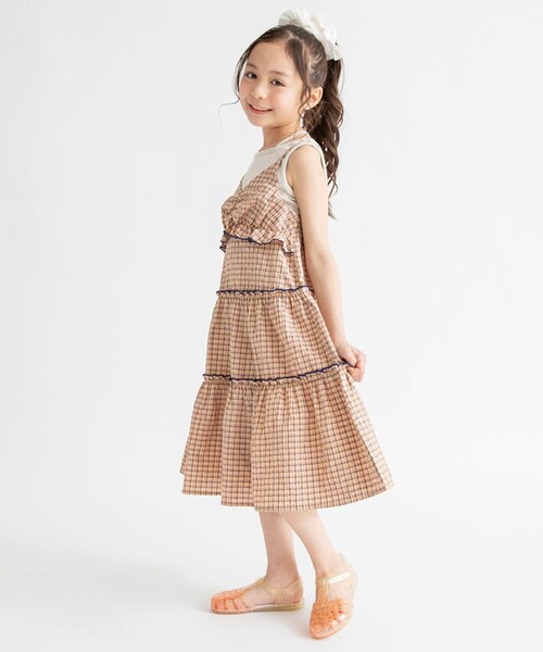 BRANSHES（ブランシェス）の「ティアードキャミワンピース（ワンピース・キッズ・ブルー/オレンジ・130/100/150/140/120/90/110）」の16枚目の写真