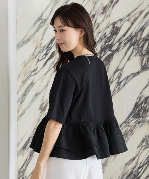 BIRTHDAY BASH(バースデイバッシュ)の「CREW NECK DOUBLE FRILL TOPS(クリューネックダブルフリルトップス)(Tシャツ/カットソー・レディース・ホワイト/ブラック/ラベンダー・FREE)」の9枚目の写真