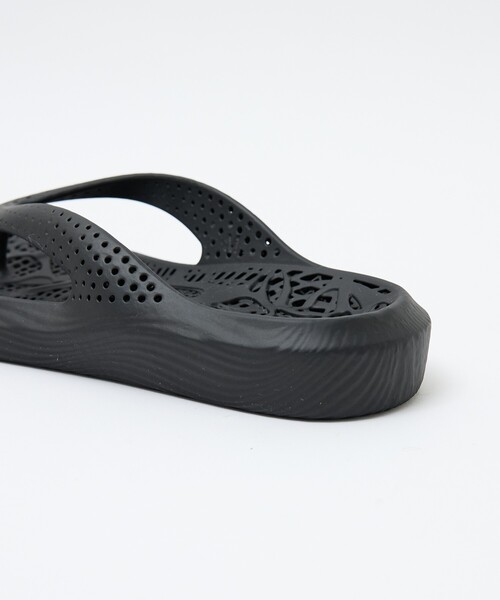 alfredoBANNISTER（アルフレッドバニスター）の「3D printed sandals（サンダル・メンズ・ブラック・S/M/L）」の6枚目の写真
