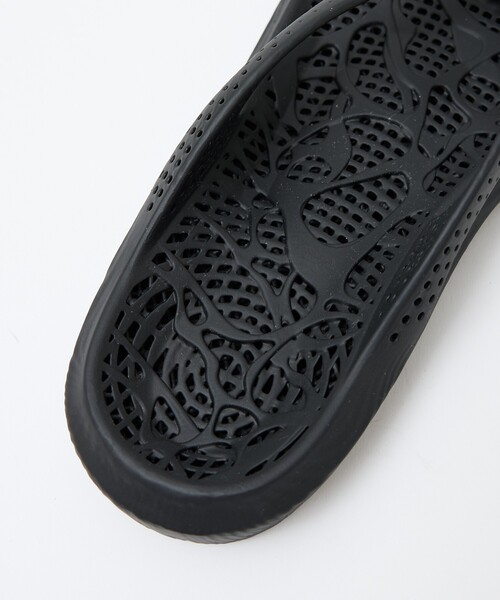 alfredoBANNISTER（アルフレッドバニスター）の「3D printed sandals（サンダル・メンズ・ブラック・S/M/L）」の14枚目の写真