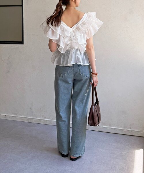 Thevon(ゼボン)の「Vネックシアーフリルペプラムブラウス(シャツ/ブラウス・レディース・ブラウン/サックスブルー/オフホワイト・FREE)」の10枚目の写真
