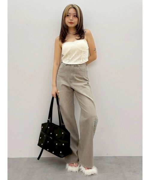 EVRIS(エヴリス)の「スタッズモチーフBIGショルダーBAG(ハンドバッグ・レディース・ブラウン/ブラック・FREE)」の11枚目の写真