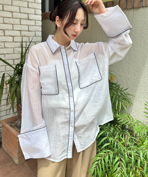 MYMOOD.(マイムード)の「ダブルポケットパイピングシアーシャツ(シャツ/ブラウス・レディース・ブラウン/オフホワイト/ブルー・FREE)」の15枚目の写真