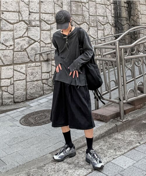 UNDEROFF（アンダーオフ）の「バルーンクーブサイドタックバミューダパンツブラック（その他パンツ・レディース・ブラック・LARGE/MEDIUM）」の7枚目の写真