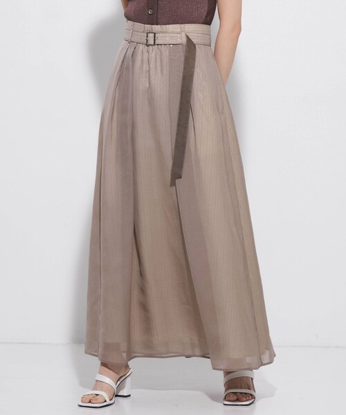 UNITED TOKYO(ユナイテッドトウキョウ)の「【新色・アイボリー入荷!】シアーストライプタックフレアスカート|夏服/ウォッシャブル/オフィスカジュアル/速乾/防シワ/UVカット/細見え(スカート・レディース・ベージュ/ブラック/アイボリー・1/2)」の3枚目の写真