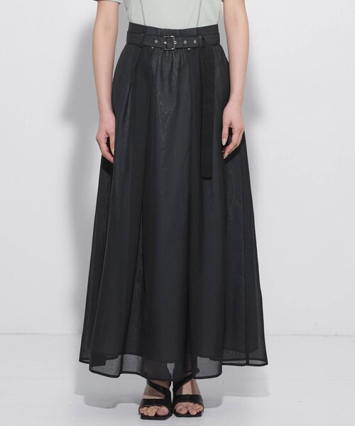 UNITED TOKYO(ユナイテッドトウキョウ)の「【新色・アイボリー入荷!】シアーストライプタックフレアスカート|夏服/ウォッシャブル/オフィスカジュアル/速乾/防シワ/UVカット/細見え(スカート・レディース・ベージュ/ブラック/アイボリー・1/2)」の18枚目の写真