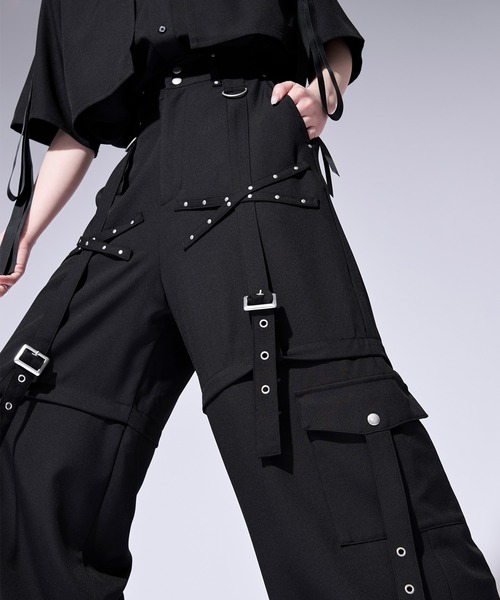 Ellno Loset(エルノロゼット)の「【無味コラボ】2wayハトメベルトデザインカーゴパンツ(カーゴパンツ・メンズ・ブラック・LARGE/MEDIUM/SMALL)」の10枚目の写真