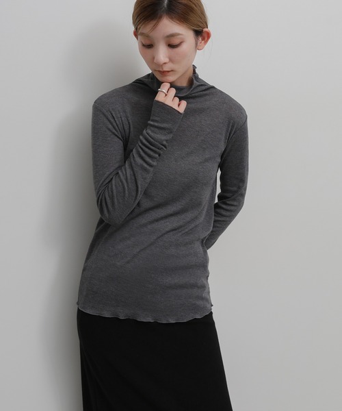 select MOCA(セレクトモカ)の「シアーメロウタートルトップス(Tシャツ/カットソー・レディース・ブラウン/ブラック/グレー/オフホワイト・FREE)」の9枚目の写真